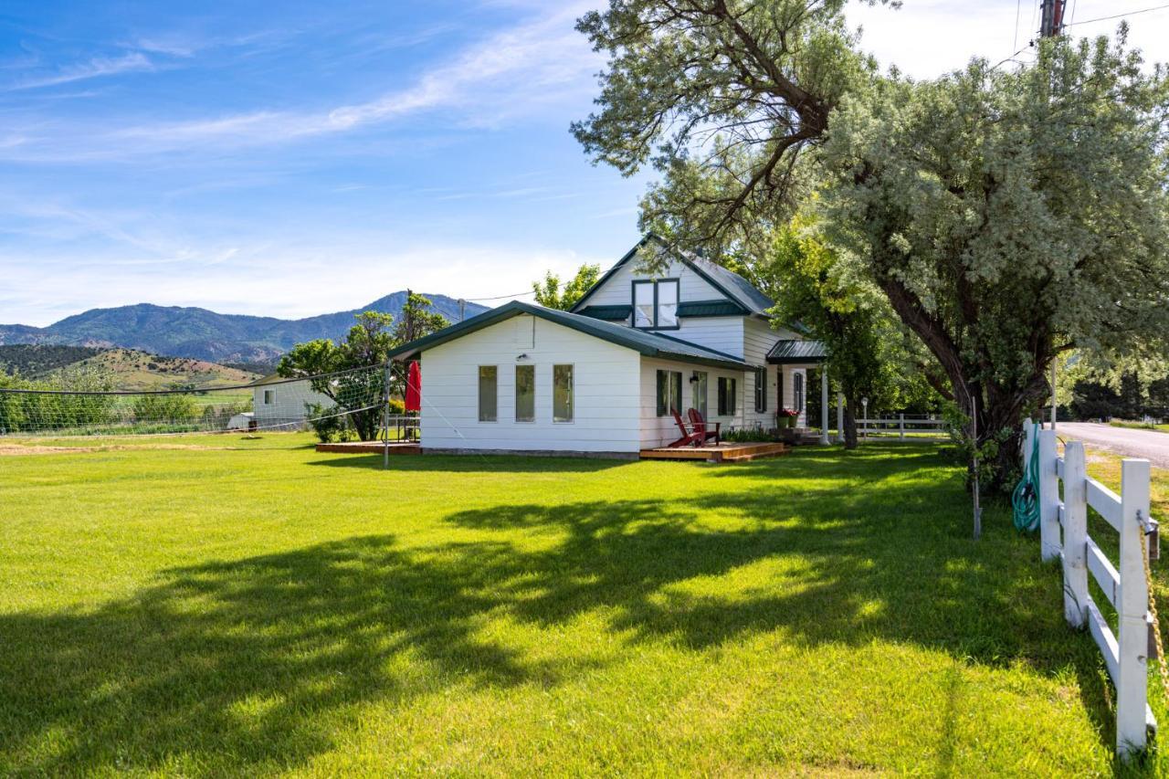 Dempsey Meadows Inn Lava Hot Springs Exterior foto